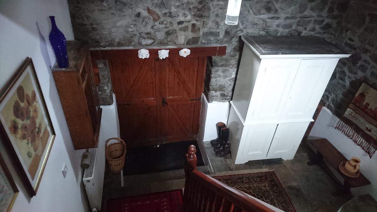 Kidwelly Middle Mill Bed & Breakfast エクステリア 写真