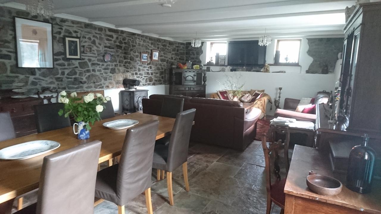 Kidwelly Middle Mill Bed & Breakfast エクステリア 写真