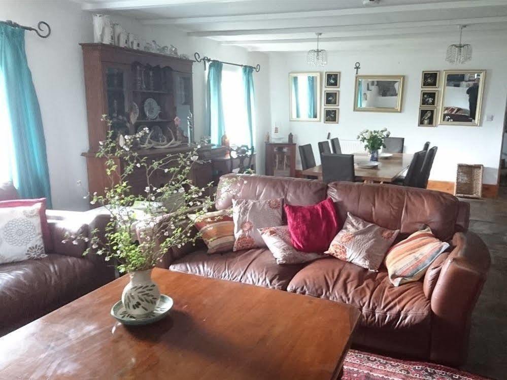 Kidwelly Middle Mill Bed & Breakfast エクステリア 写真